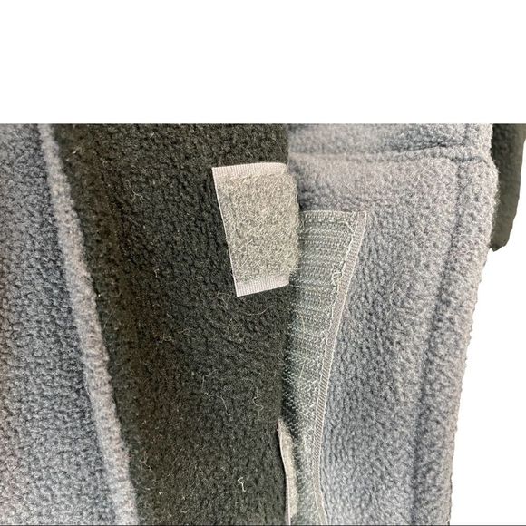 Women's Gray Fleece Jacket - Picture 14 of 14